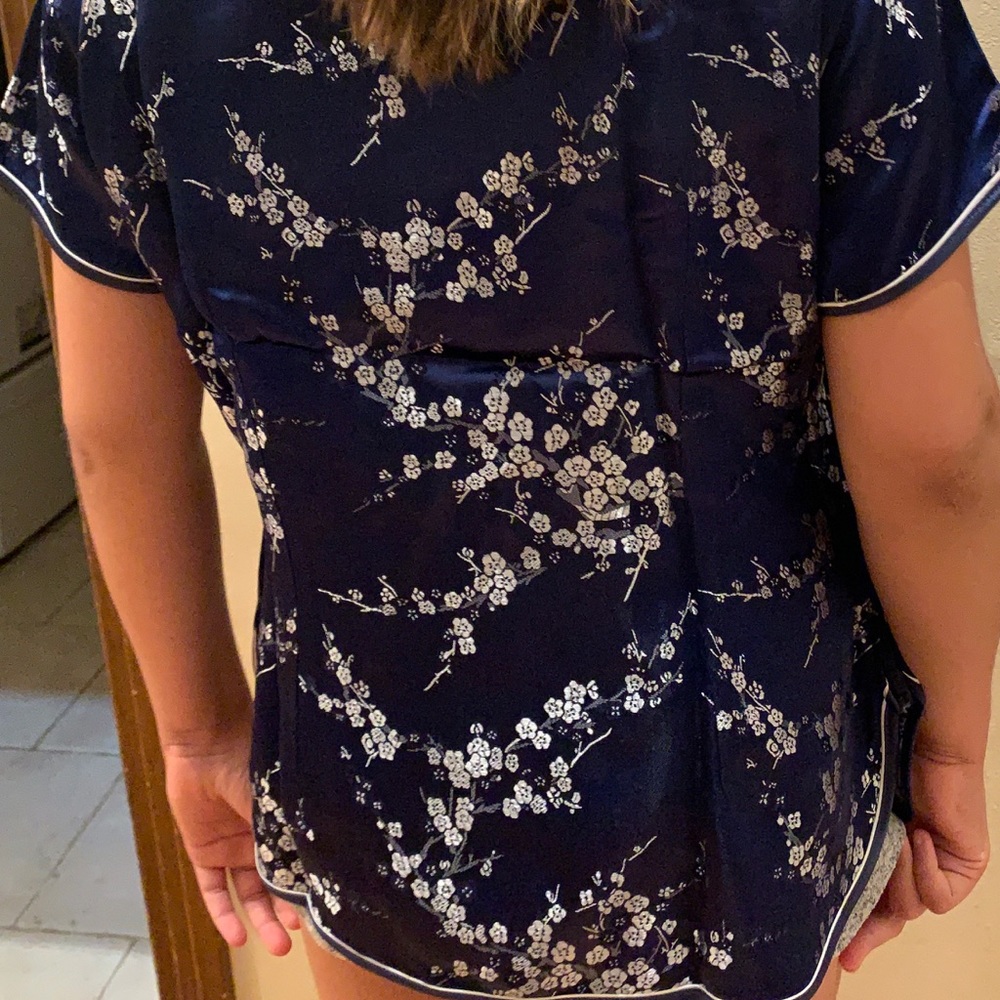 Women’s silk Chinese top - Picture 16 of 16